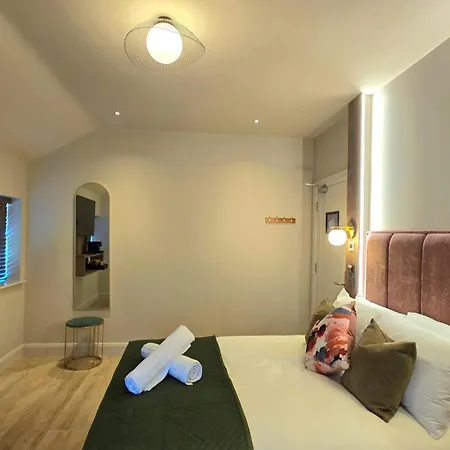 The Woodquay Townhouse