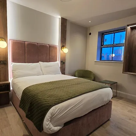 The Woodquay Townhouse * Galway