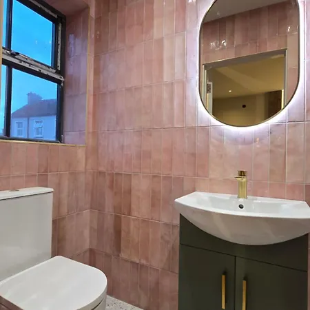 Guest house The Woodquay Townhouse Galway