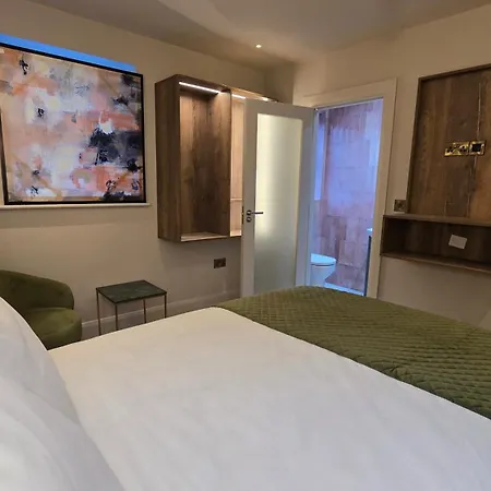 The Woodquay Townhouse Guest house *