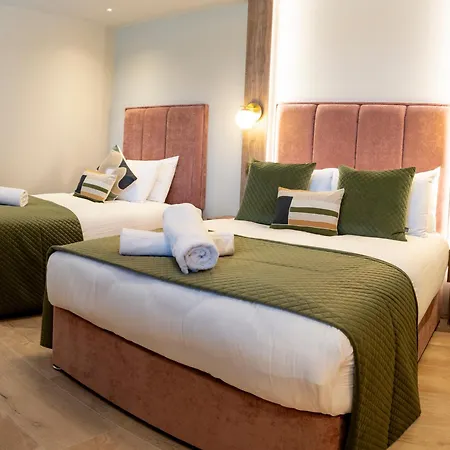 Konukevi The Woodquay Townhouse Galway