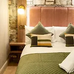 The Woodquay Townhouse 3* Γκάλγουεϊ