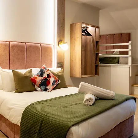 招待所 The Woodquay Townhouse